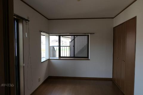 居室・リビング　室内