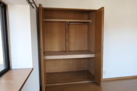 収納　クローゼット