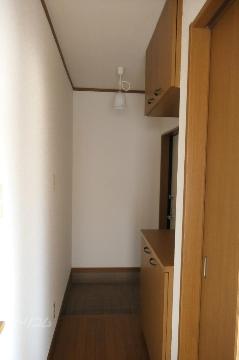 居室・リビング　室内