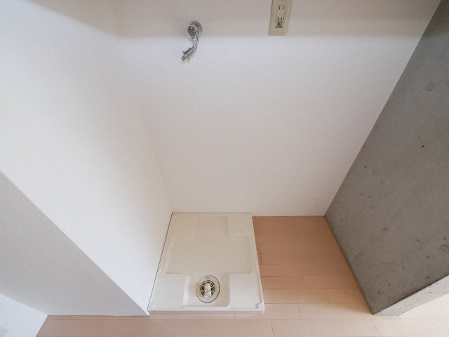 【札幌市中央区南十三条西のマンションの洗面設備】