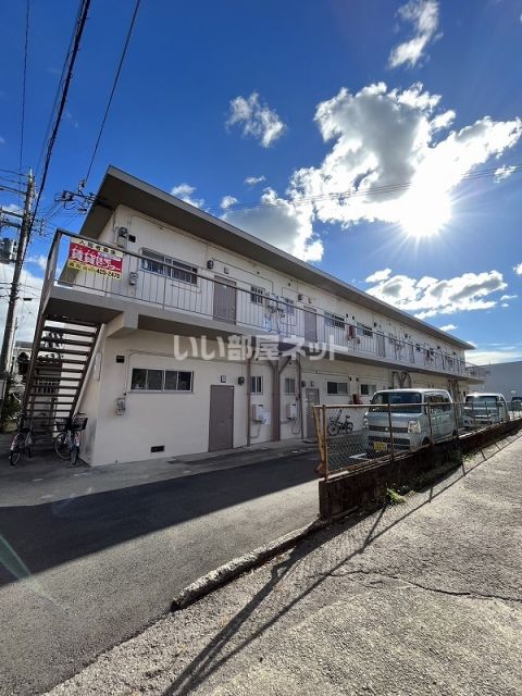 畑口住宅の建物外観