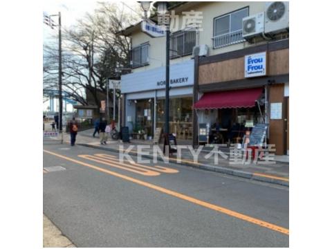 【大田区田園調布本町のマンションの飲食店】