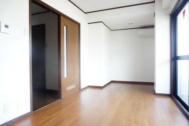 その他部屋・スペース　光ケーブル対応なので、インターネット接続可能なお部屋です♪