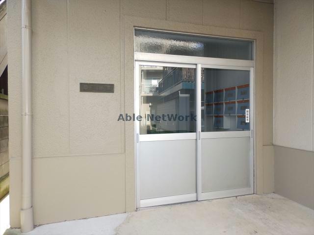 エントランス　エントランス部分