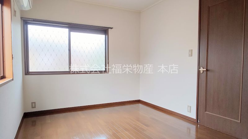 その他部屋・スペース　洋室にエアコンあり