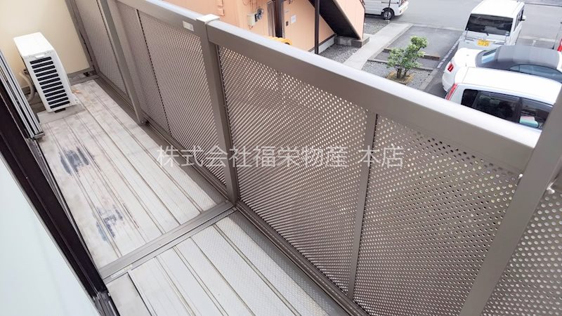 バルコニー　南向きで日当たり良好です