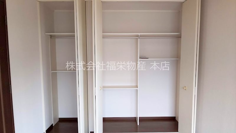 収納　クローゼット