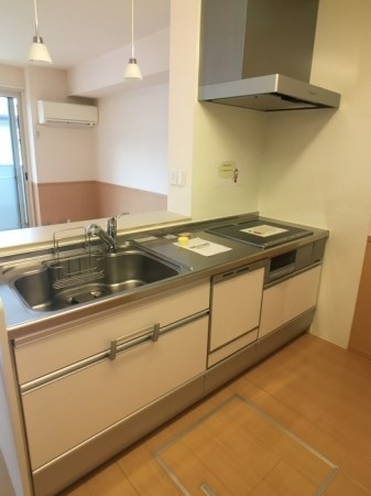 キッチン　同等タイプのイメージ写真です。