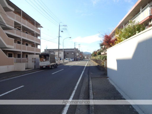 その他　前面道路（その他）まで5m
