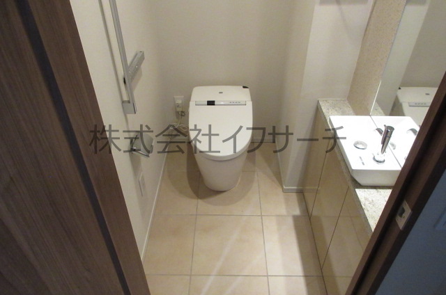 トイレ　2025年11月3日11時撮影