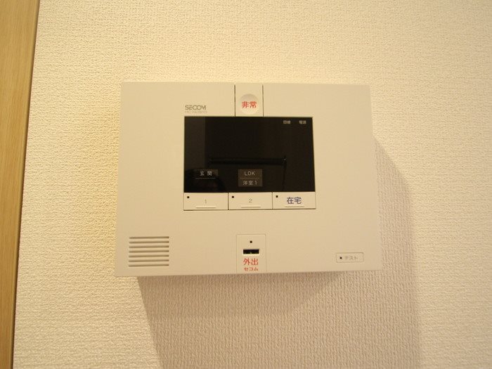 セキュリティ　SECOM導入防犯配慮型住宅です。