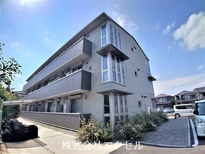 建物外観　2駅徒歩圏内で通勤通学に便利です。