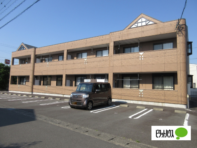 建物外観　外観写真（昼）