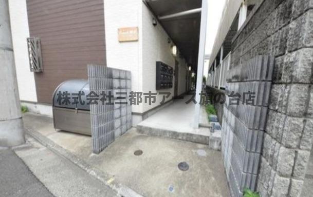 ロビー　ドミールＭ・Ｃ