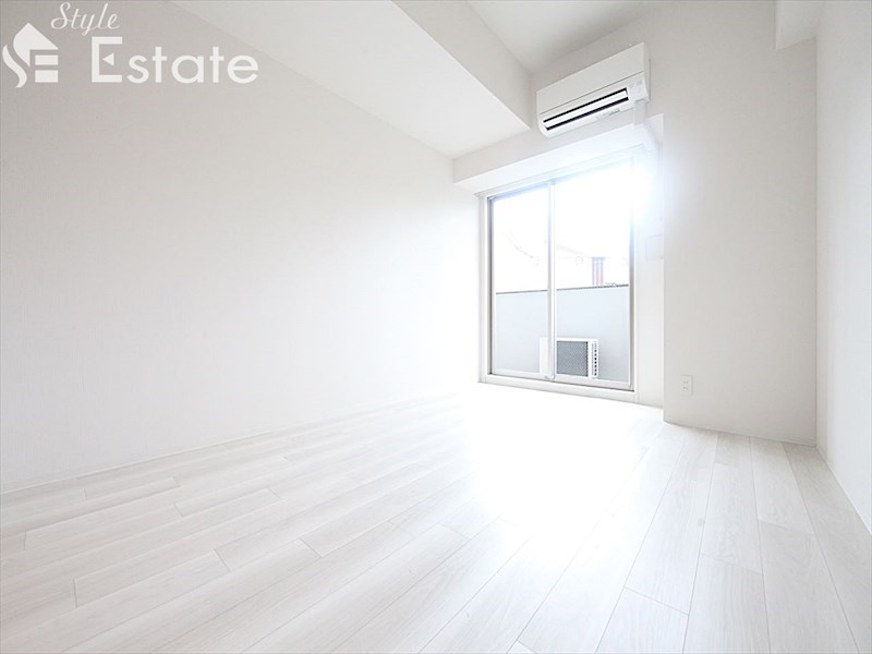 居室・リビング　内装