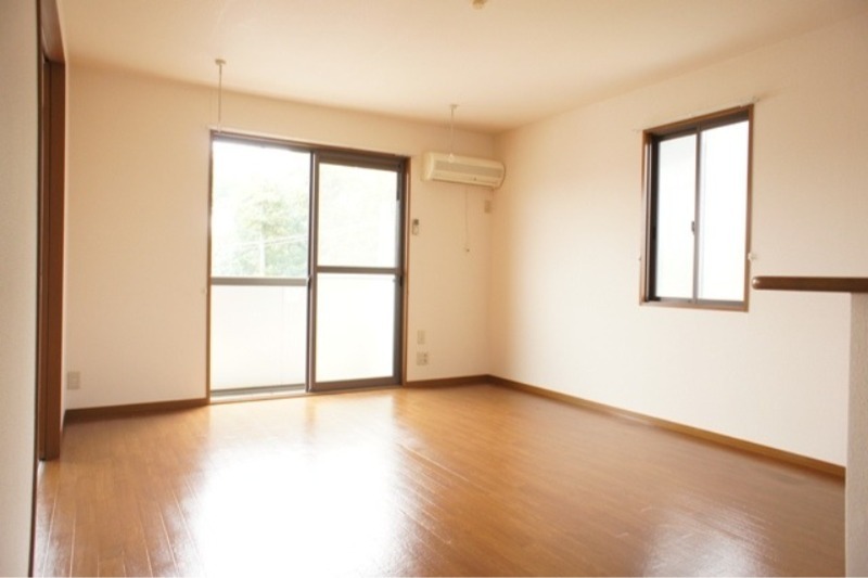 居室・リビング　図面と現状に相違がある場合には現状を優先