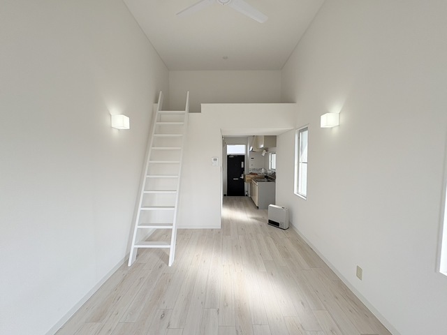 居室・リビング　※写真は２－Ａのものであり角窓は付きません。