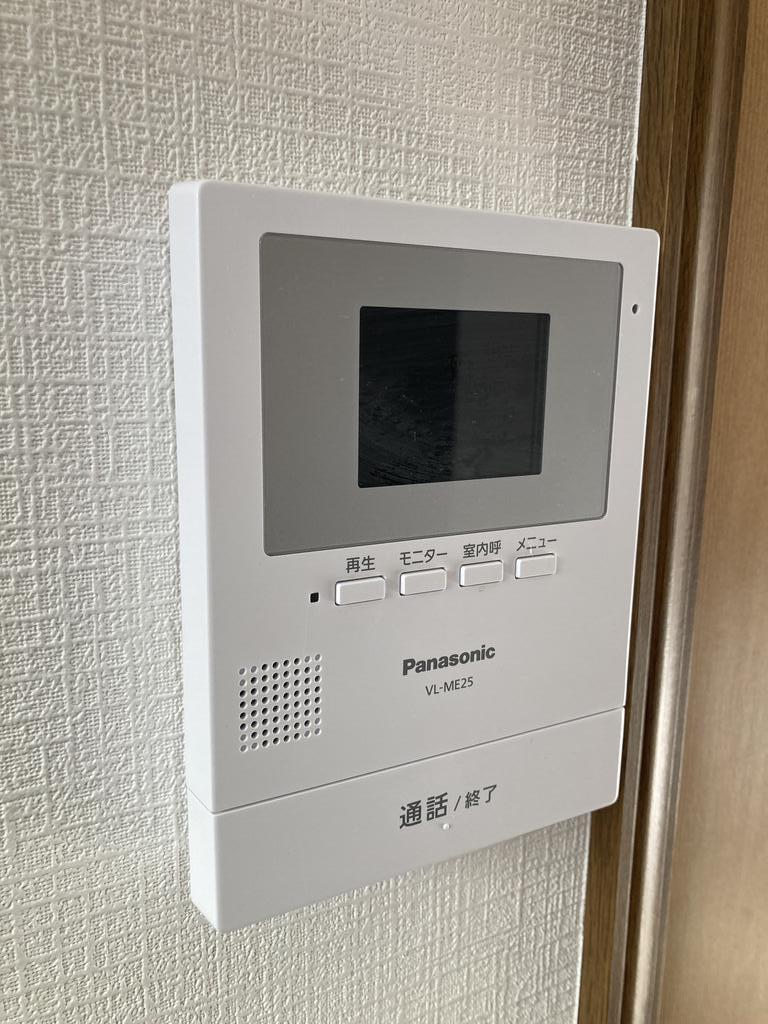セキュリティ　モニター付きインターホン