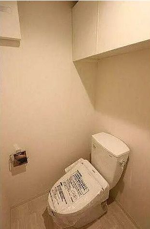 トイレ　別号室参考写真