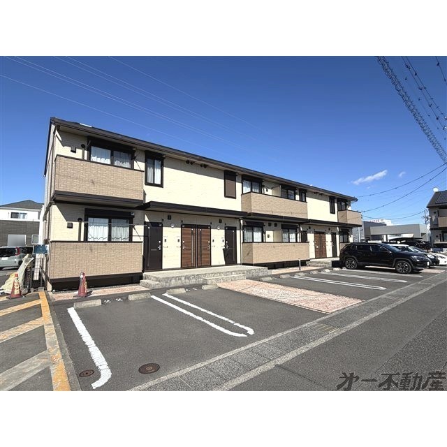 エントランス　建物外観