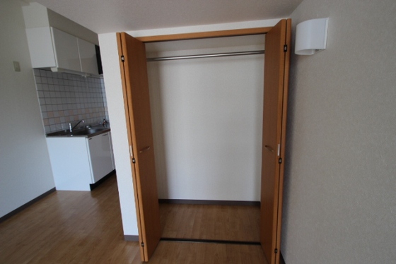 収納　※他部屋の写真です。現況優先