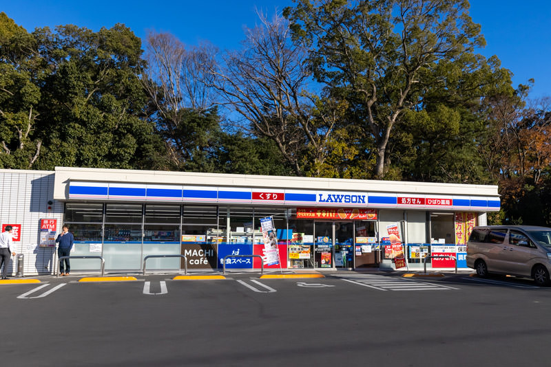 コンビニ　ローソンひばり静岡安東店（コンビニ）まで251m