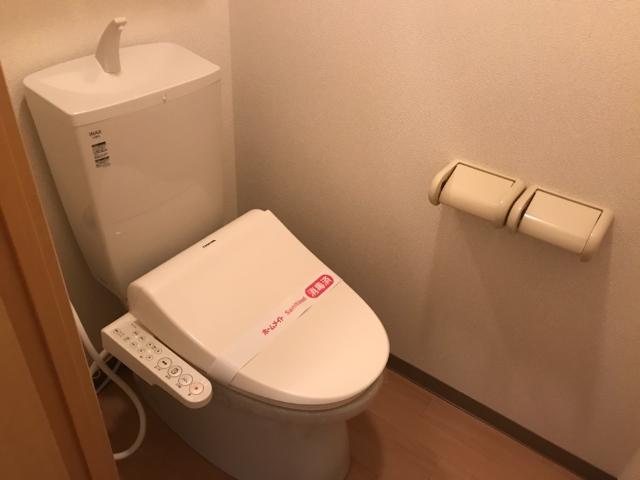トイレ　シャワー付トイレ
