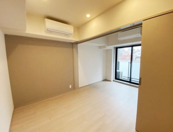 居室・リビング　写真は同タイプ住居です