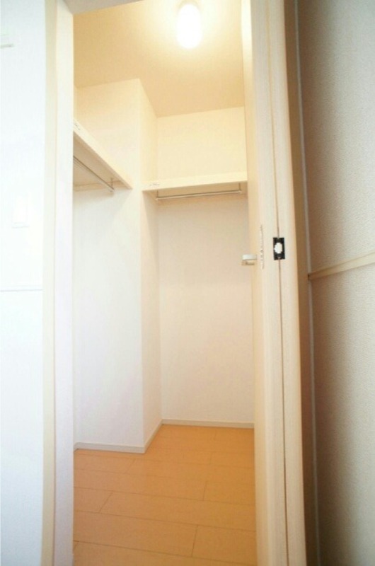 収納　図面と現状に相違がある場合には現状を優先