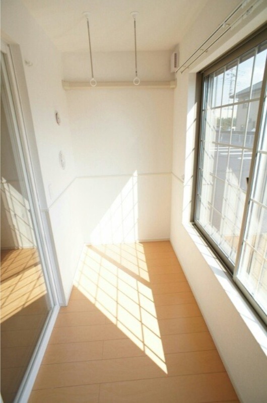 バルコニー　図面と現状に相違がある場合には現状を優先