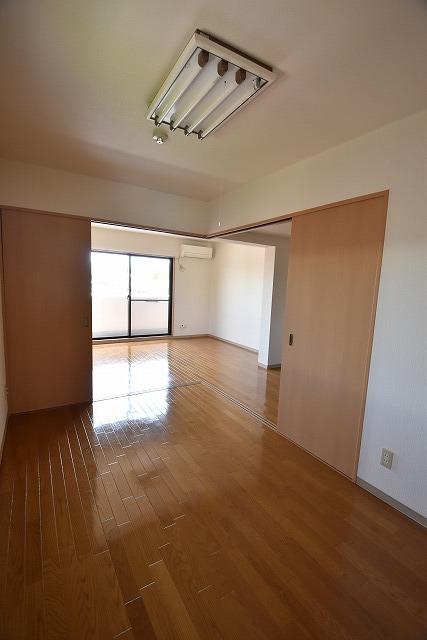 居室・リビング　11.5帖の広々LDK