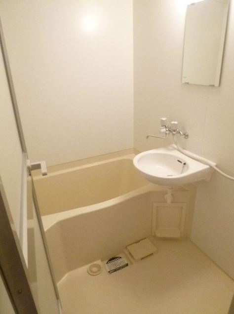 バス・シャワールーム　別タイプ参考写真　Casa Verde（カーサヴェルデ）