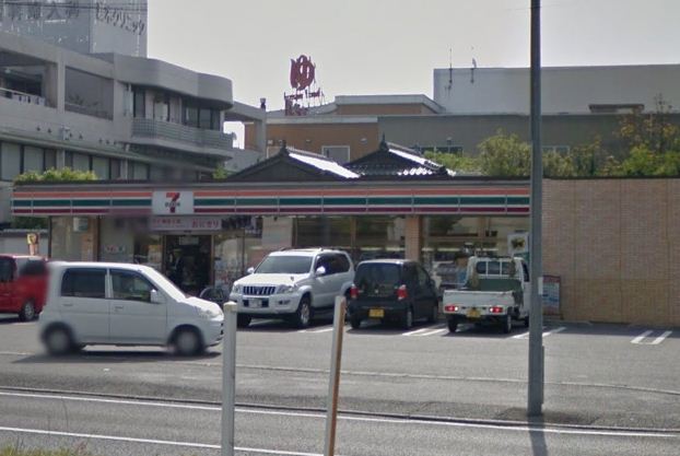 コンビニ　セブンイレブン（コンビニ）まで434m