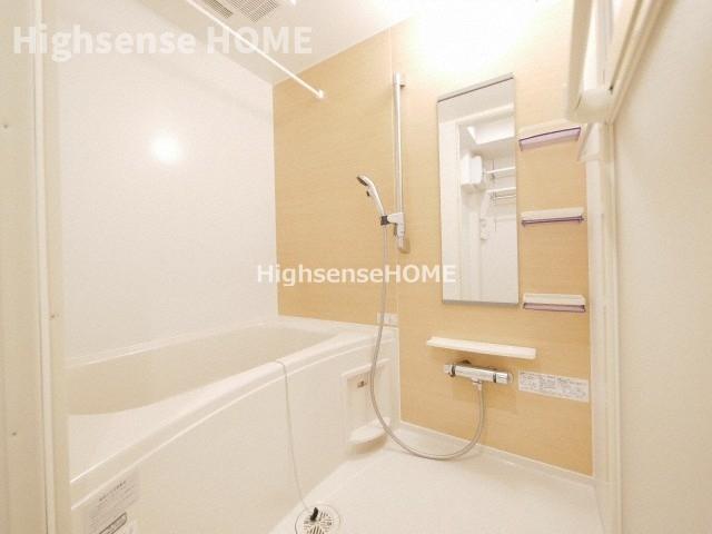 バス・シャワールーム　ゆったり過ごせるお風呂です