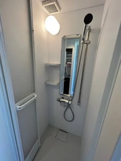 バス・シャワールーム　シャワールーム