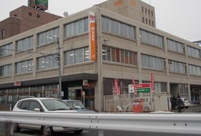 その他　八戸郵便局（その他）まで290m