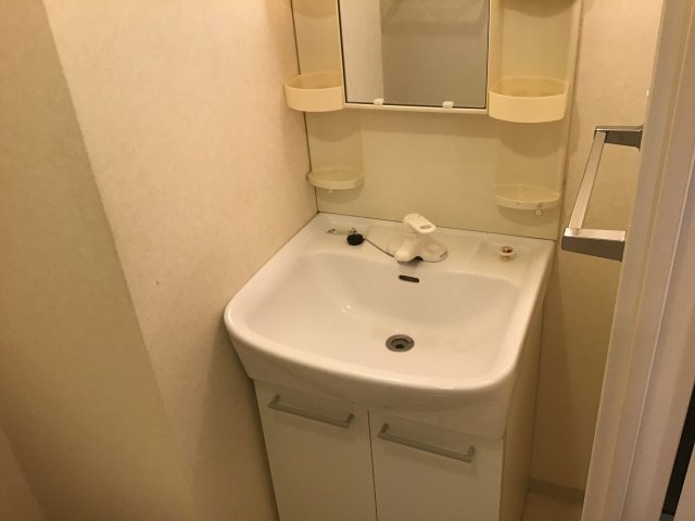 洗面設備　独立洗面台