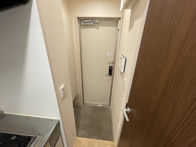 玄関　別部屋参考写真です