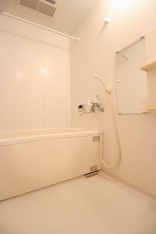 バス・シャワールーム　浴室実際のお部屋の写真は準備中の為、同建物の別号室の写真です