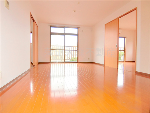 居室・リビング　居間リビング