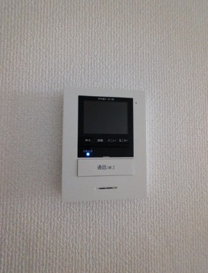 セキュリティ　モニター付きインターホンで安心です。