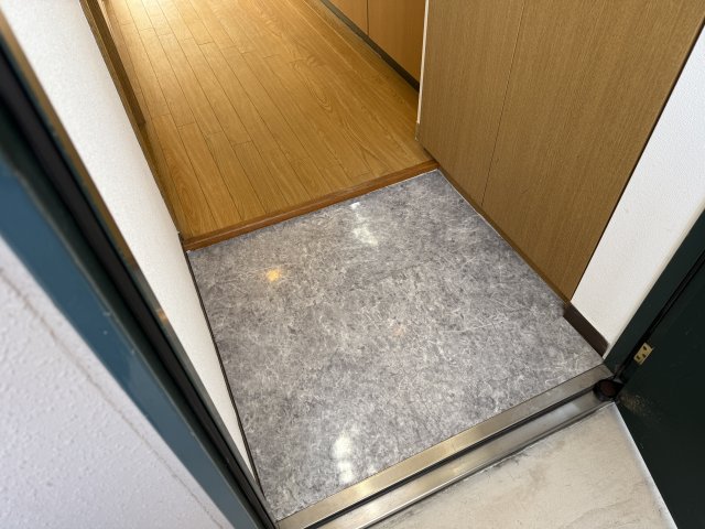 玄関　同型モデル