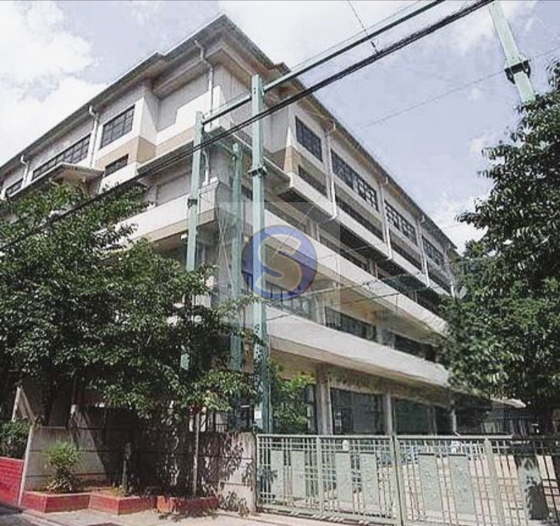 小学校　御所南小学校（小学校）まで1555m