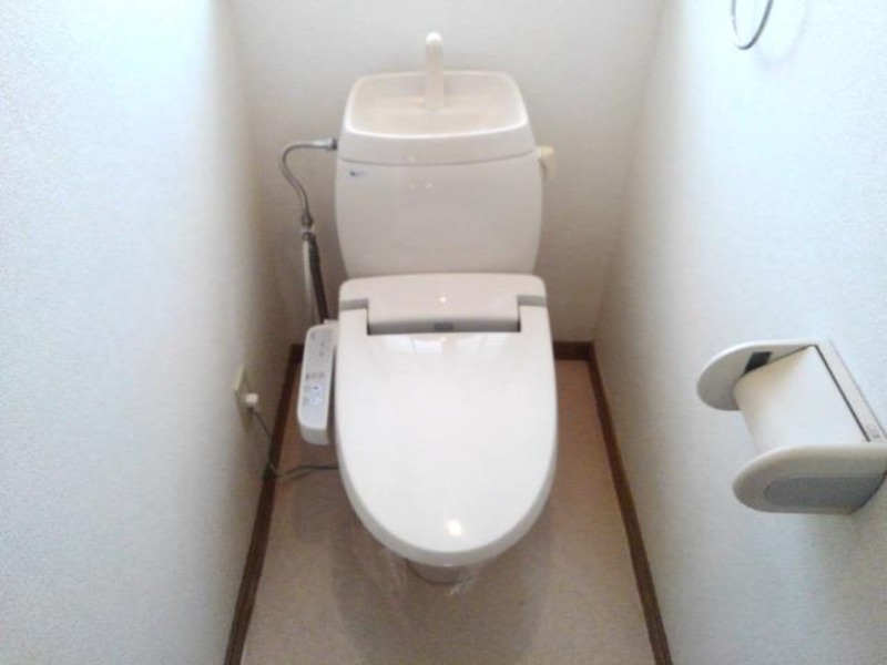 トイレ　図面と現状に相違がある場合には現状を優先