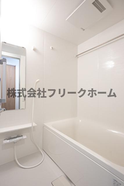 バス・シャワールーム　※写真は同タイプ住戸です。