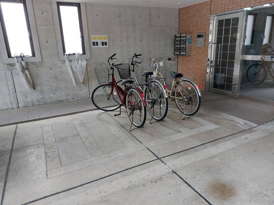 駐車場　駐輪場