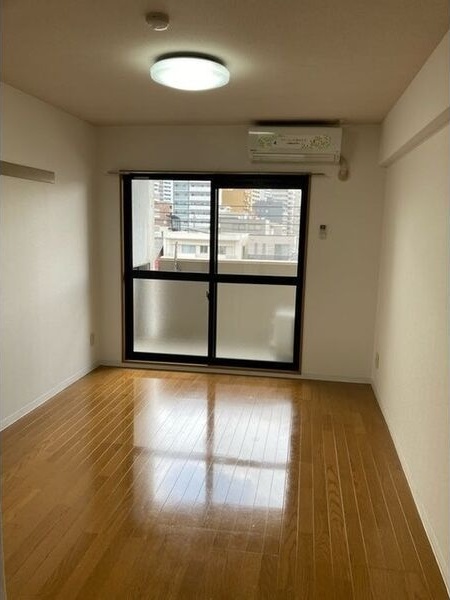 眺望　※写真は同じマンションの違う部屋のものになります。
