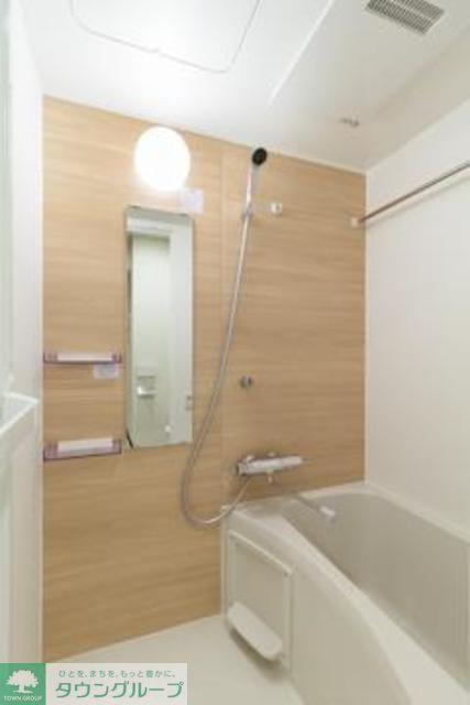 バス・シャワールーム　※写真は同タイプ住戸です。