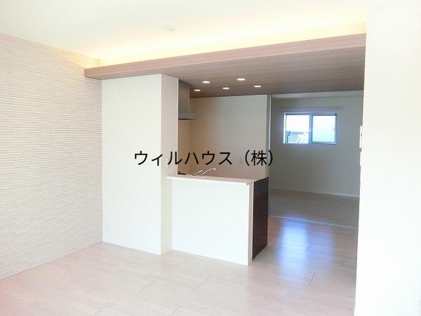 居室・リビング　人気のカウンターキッチン！
