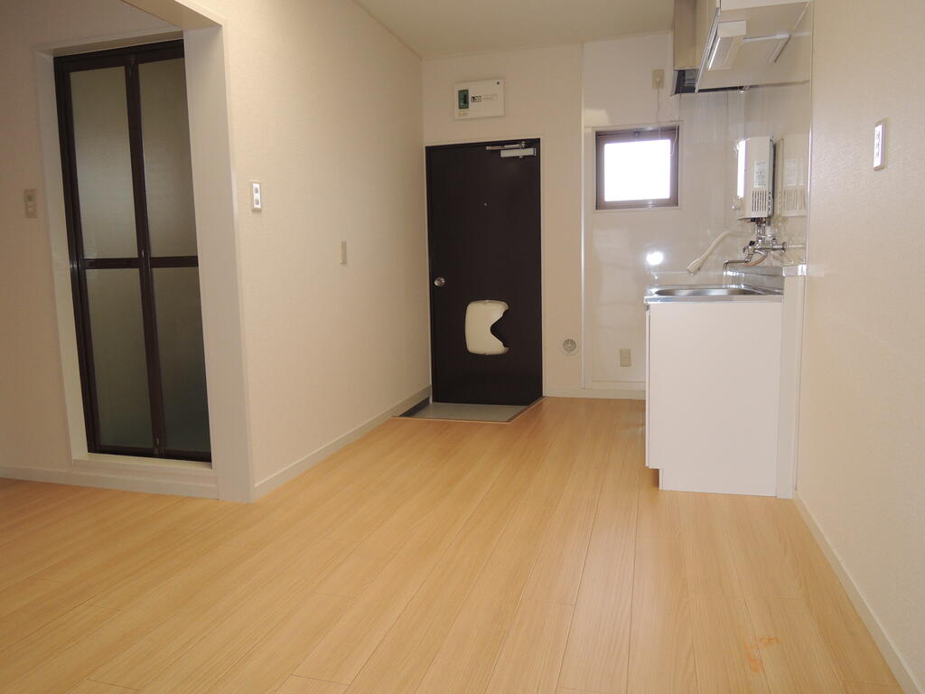 コ-ポ杉本の居間写真